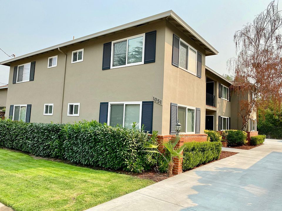 1st image of 1051 Santa Cruz Ave APT 2