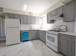 8 Woodlawn Ave FLOOR 2, Valley Stream, NY 11581