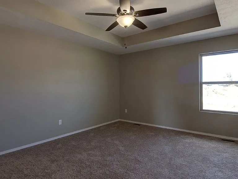 479 W Grace St — Photo 5