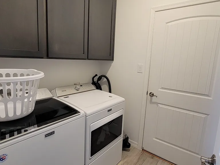 12570 E 48th Dr — Photo 11