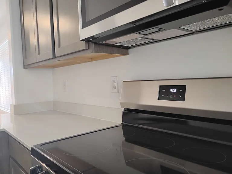 9675 W Piccadilly Rd — Photo 17