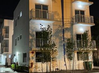 1860 NW 24th Ave APT 302, Miami, FL 33125