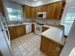 9 Elmwood St, Newton, MA 02458