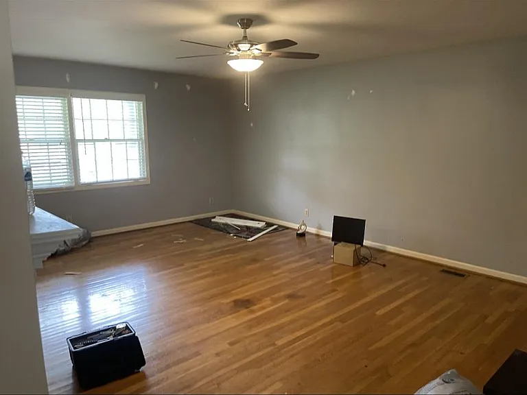 1311 Nolan Blvd — Photo 6