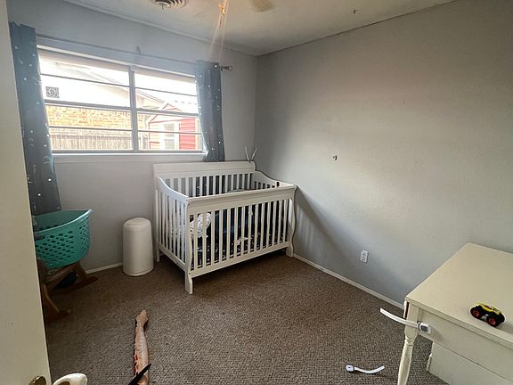 4th image of 5348 Benbrook St