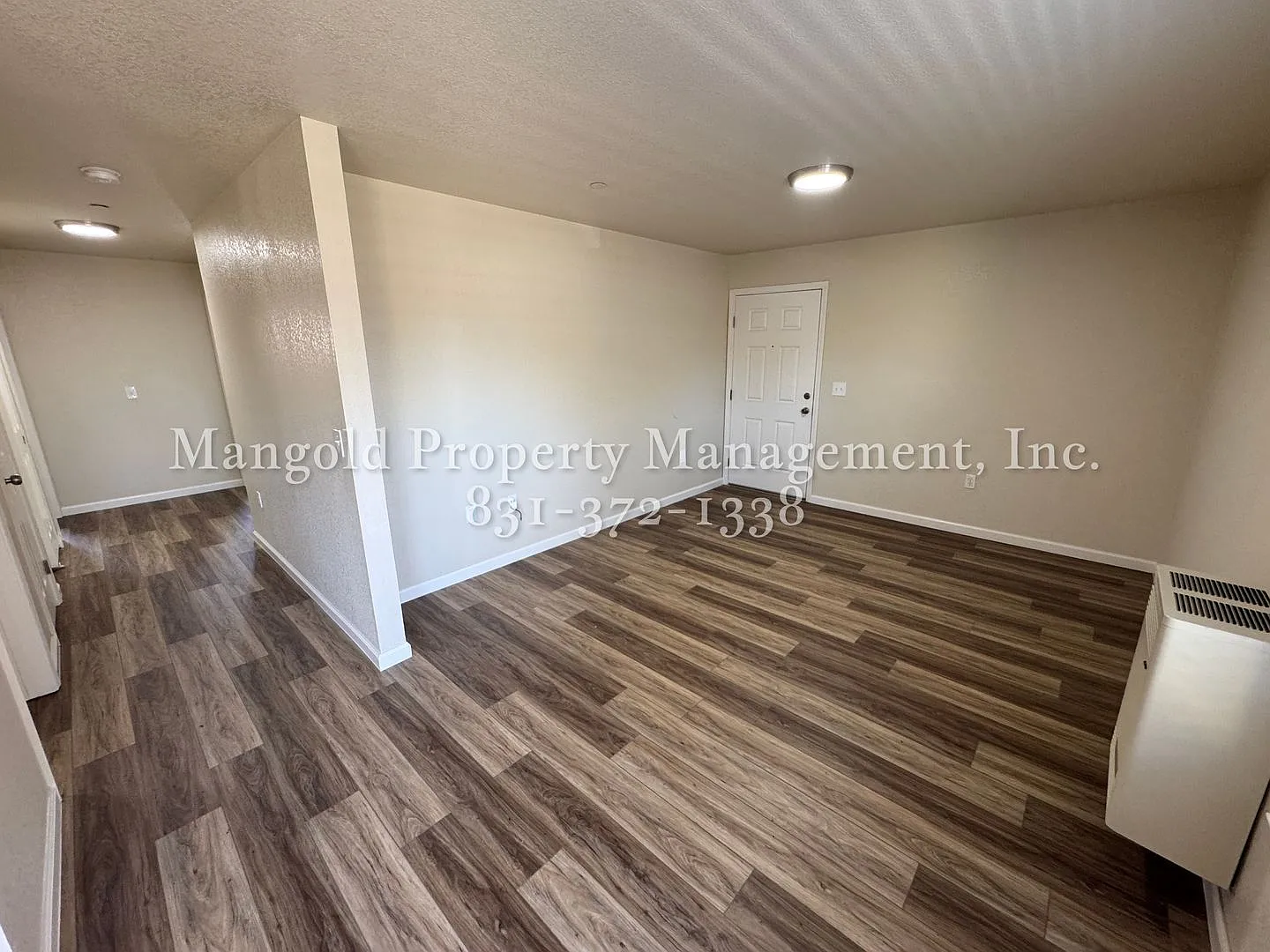 Sunset Park Apartments — Photo 3