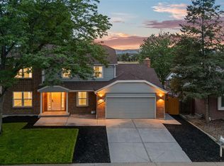 2099 S Hoyt Way, Lakewood, CO 80227