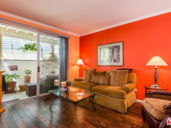 3rd image of 2396 Pleasant Way Unit C