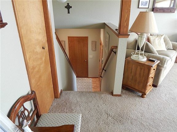 5th image of 11970 Heritage Ln SE