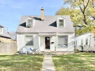 4476 N 22nd St, Milwaukee, WI 53209