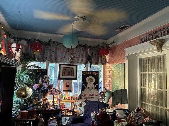 4th image of 1391 Vance Ave