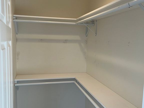 5th image of 681 Laporte Dr #681