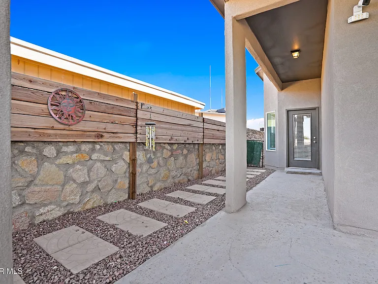 12401 Norte Chico Pl — Photo 28