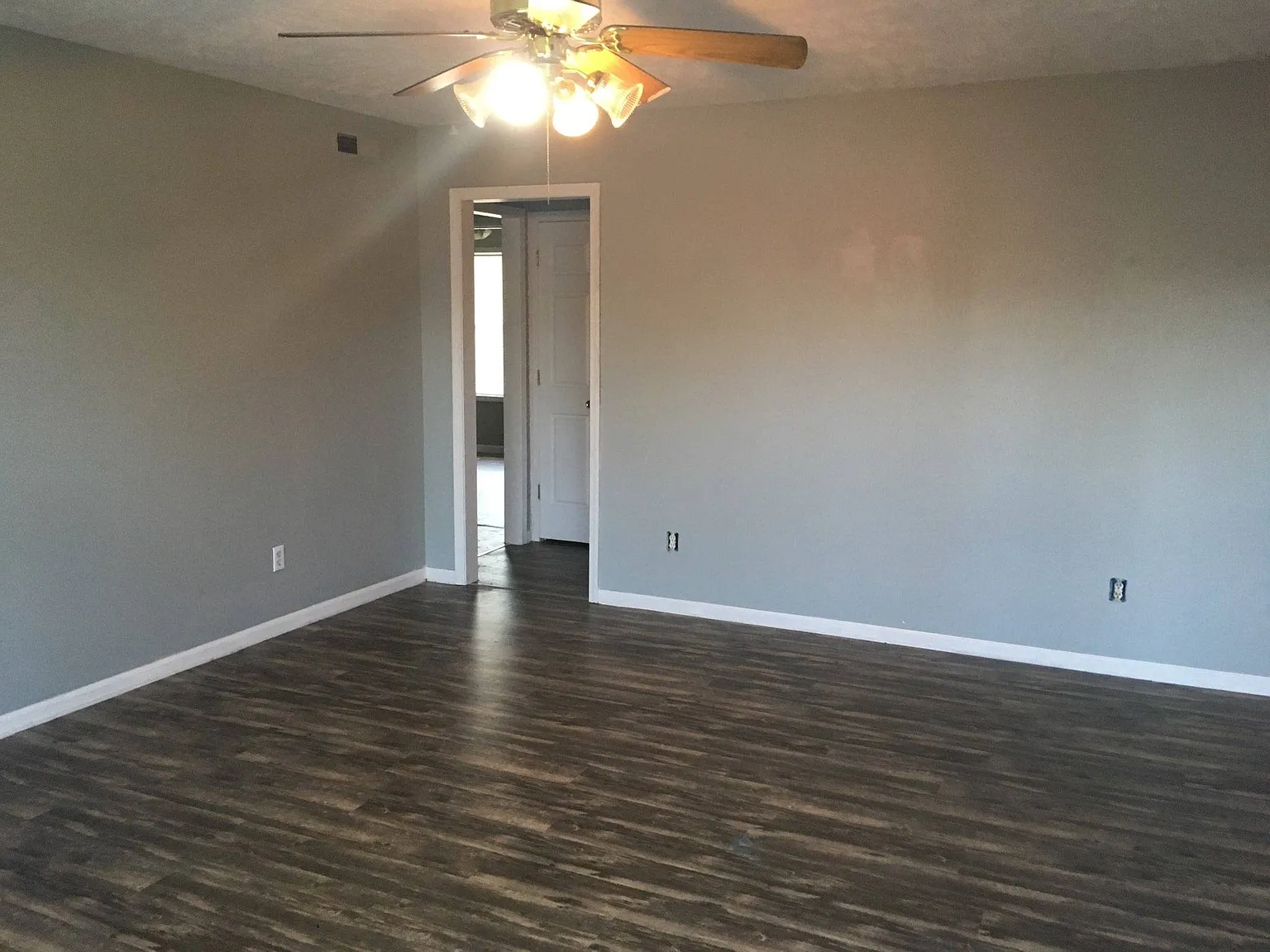 Cameron Crest - 595 Egg Hill Rd Alamo - 10 — Photo 2