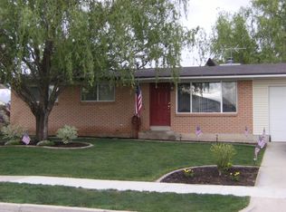 1543 Marilyn Dr, Syracuse, UT 84075