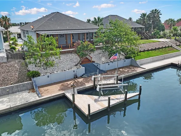 113 Bay Ct, Aransas Pass, TX 78336