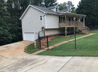 1057 Eagles Nest Cir, Carrollton, GA 30116