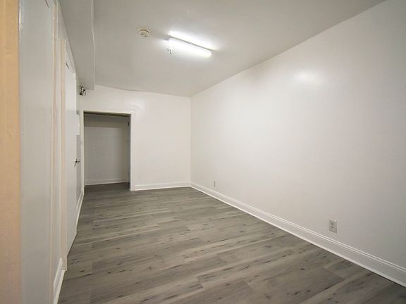 4th image of 1600 Maple Ave #G2
