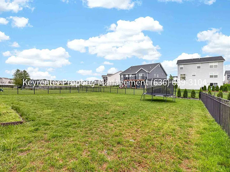 229 Charlestowne Place Dr — Photo 42