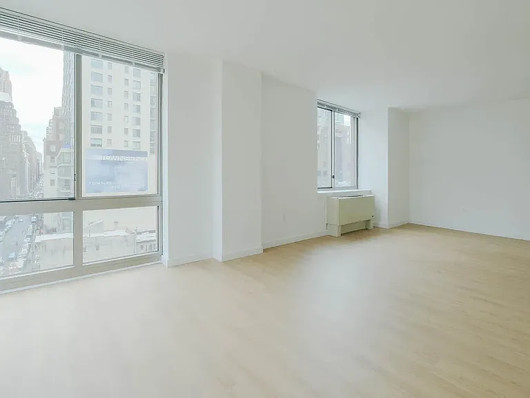 400 W 37th St #7E — Photo 53