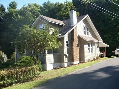 1st image of 301 Ewart Ave