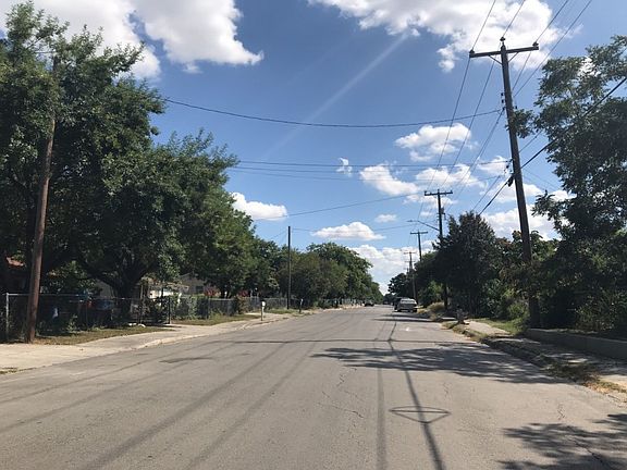 4th image of 268 N San Gabriel Ave