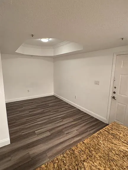 201 SW 116th Ave #108 — Photo 7