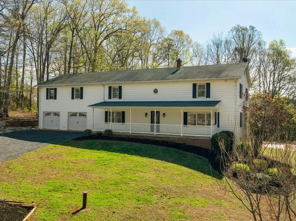 10059 Clarkes Rd, Bealeton, VA 22712