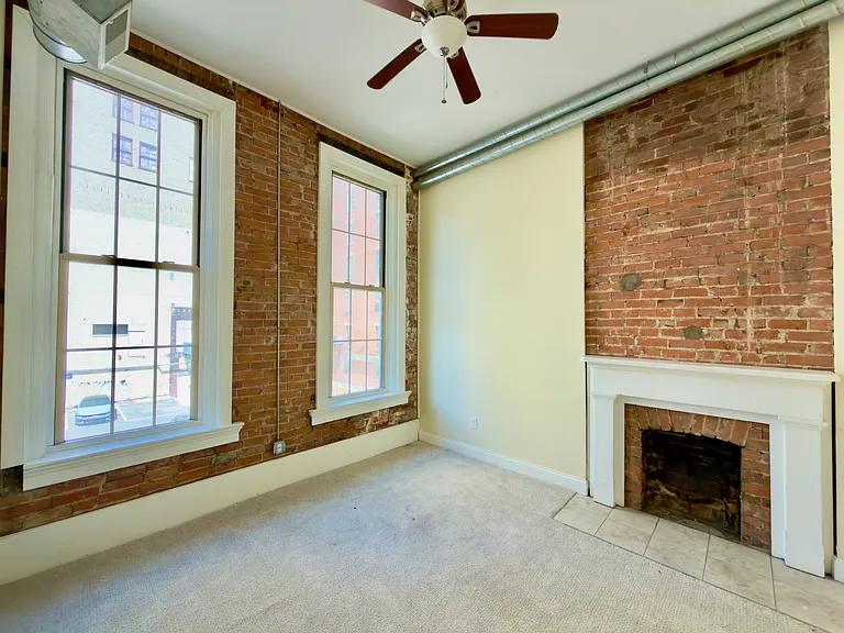 814 Main St #2B — Photo 3
