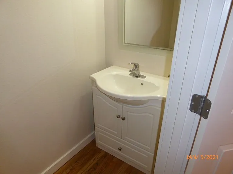 6415 9th Ave NE #D — Photo 11