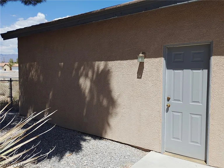 1420 E Pocahontas Ave #4 — Photo 17