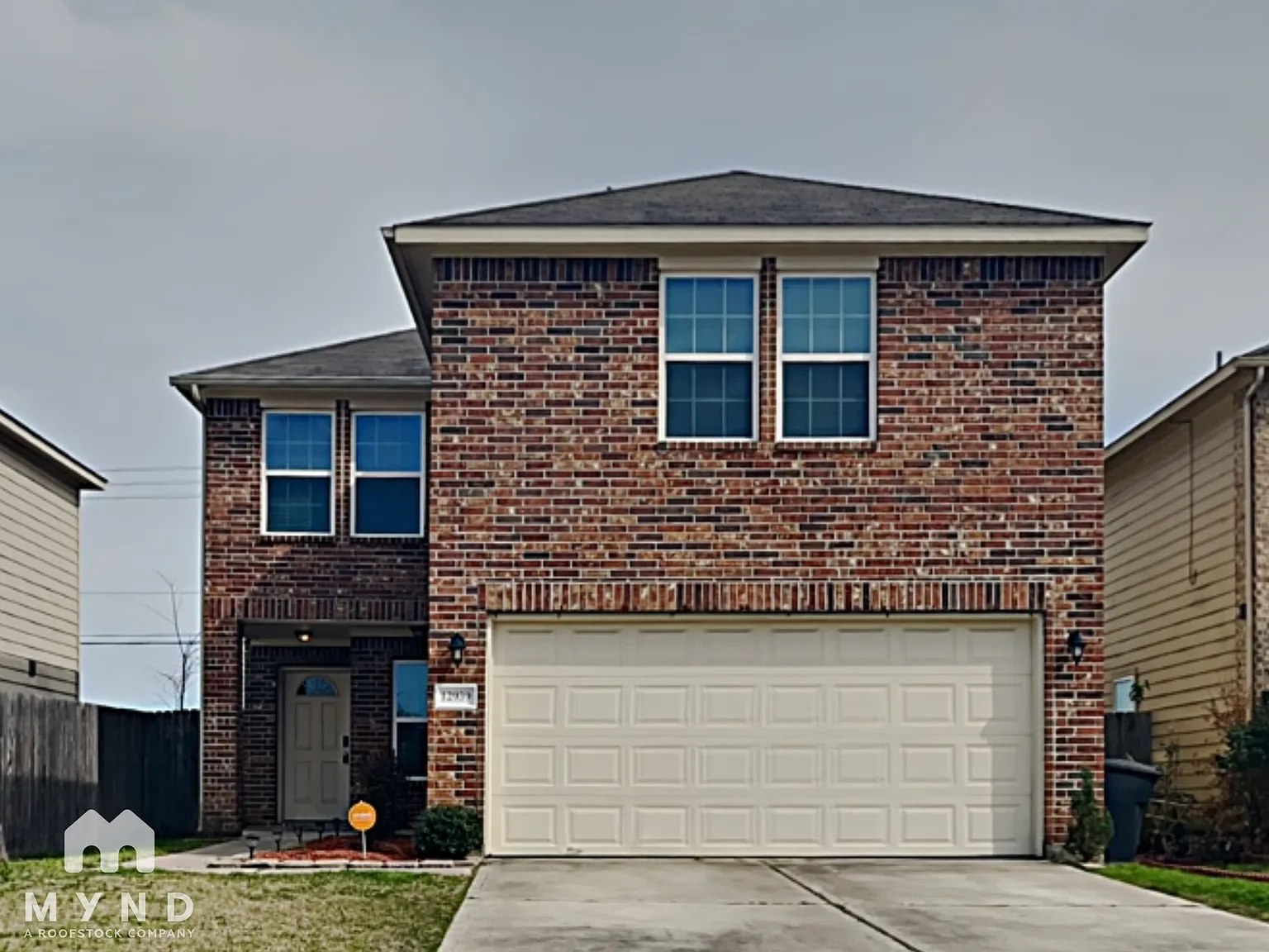 4 bed, 2.5 bath, 2222 sqft, $2,235 — Photo 1