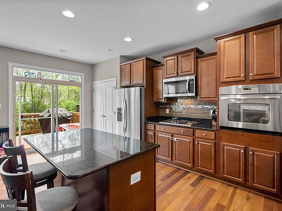 4th image of 15507 Thistlebridge Ct