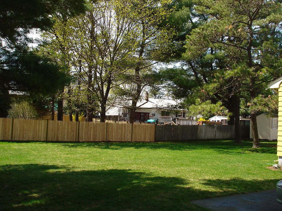 2nd image of 26 Eldridge Dr