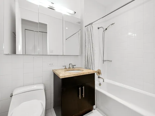 325 Fifth Avenue image 11 of 19