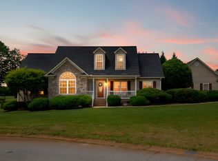 121 Olin Dr, Inman, SC 29349