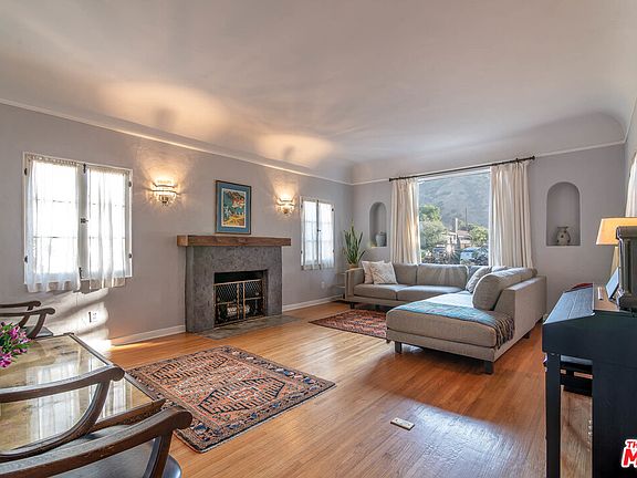 3rd image of 4261 Brunswick Ave