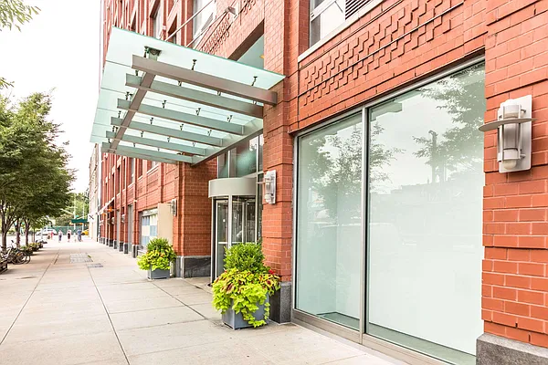 Rented by Triplemint | media 19