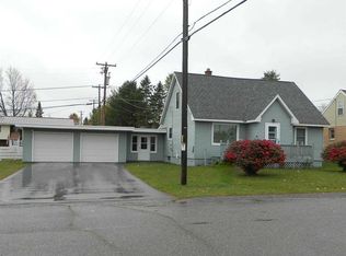 1800 Cindy St, Ishpeming, MI 49849