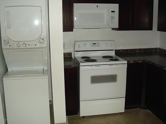 5th image of 8192 Fairways Cir #103