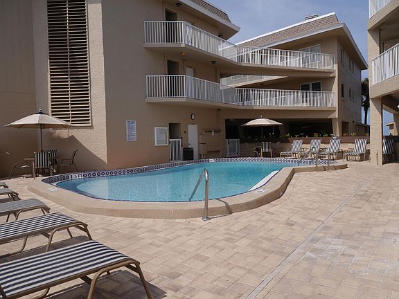 5th image of 3100 Gulf Blvd APT 422