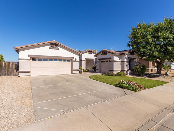2nd image of 20924 E Saddle Way