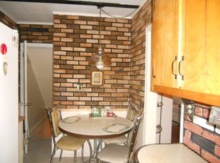 690 E 38th St, Brooklyn, NY 11210