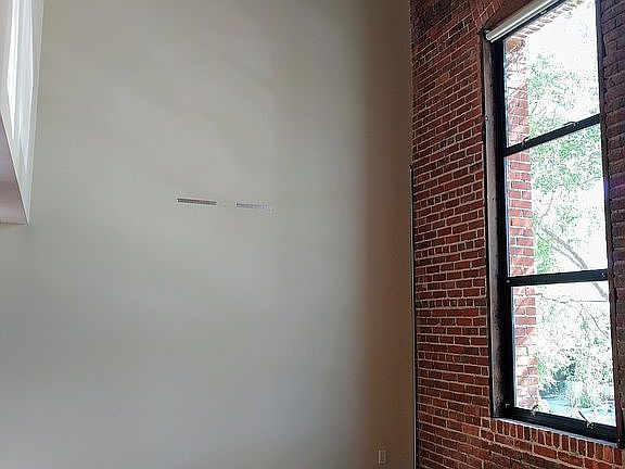 4th image of 900 Minnesota St Unit 316