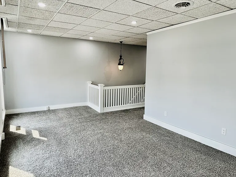706 E Main St #1A — Photo 15