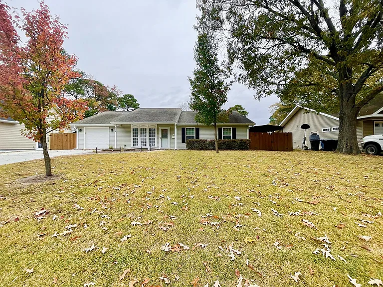 488 Cronin Rd — Photo 4
