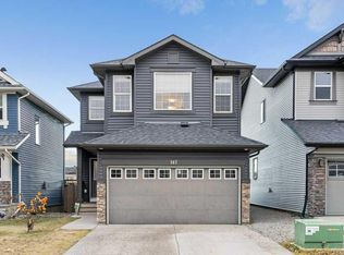 187 W Sage Hill Grn NW, Calgary, AB T3R0G8
