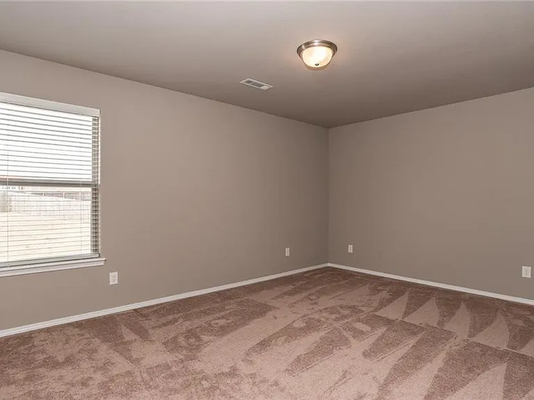 408 Driftwood Ave — Photo 15