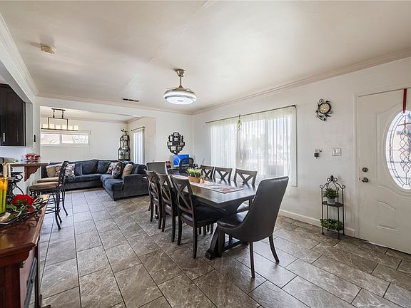 5th image of 13138 Rosecrans Ave