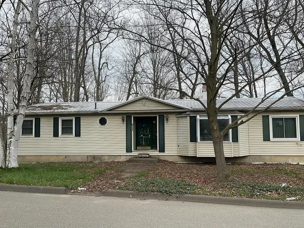 611 3rd St, Towanda, PA 18848